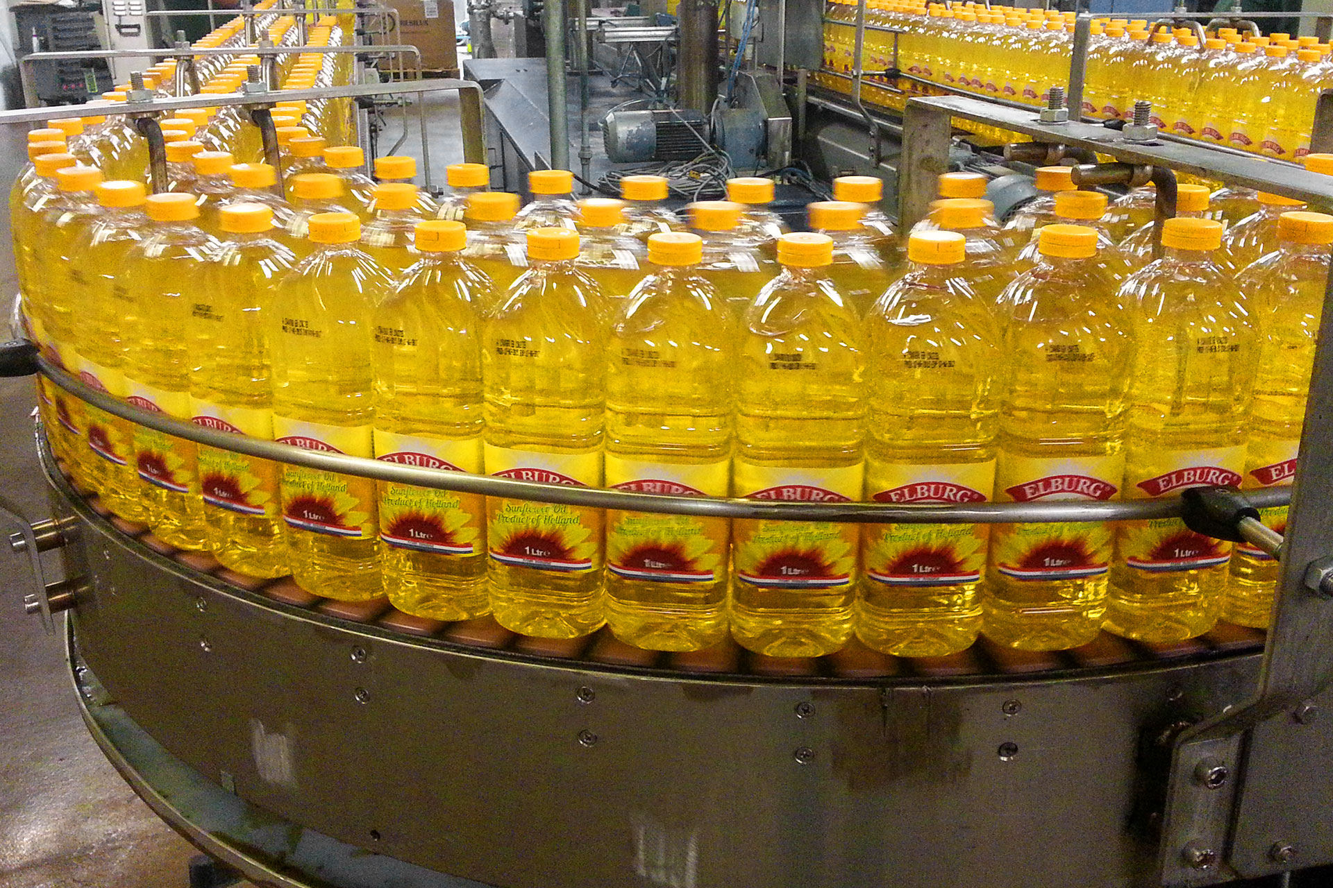 Sunflower oil bottling line